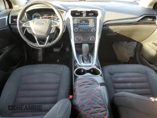 2015 Ford Fusion SE z VIN 3FA6P0H70FR123108, wystawiony jako Copart lot #50421725 z przebiegiem 165 521 mil mil oraz Szkoda całkowita • Salvage title. Historia ofert i sprzedaży dostępna na DreamBid. Obrazek 8.