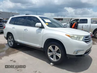 2011 Toyota Highlander Limited z VIN 5TDYK3EH2BS040318, wystawiony jako IAAI lot #42512823 z przebiegiem 211 960 mil mil oraz . Historia ofert i sprzedaży dostępna na DreamBid. Obrazek 1.