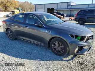 2020 Kia Optima LX with VIN 5XXGT4L32LG386040, listed as a Copart auction lot 82916454 with 84,807 mi miles and Salvage title. Bid and sale history available at DreamBid. Image 4.