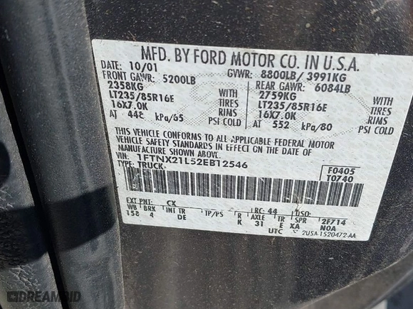 2002 Ford Super Duty F-250 XL with VIN 1FTNX21L52EB12546, listed as a IAAI auction lot 41851979 with 218,356 mi miles. Bid and sale history available at carsss.com. Image 9.