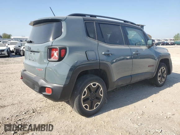 2016 Jeep Renegade Trailhawk with VIN ZACCJBCT2GPC61761, listed as a Copart auction lot 45637815 with 100,055 mi miles and Salvage title. Bid and sale history available at DreamBid. Image 3.