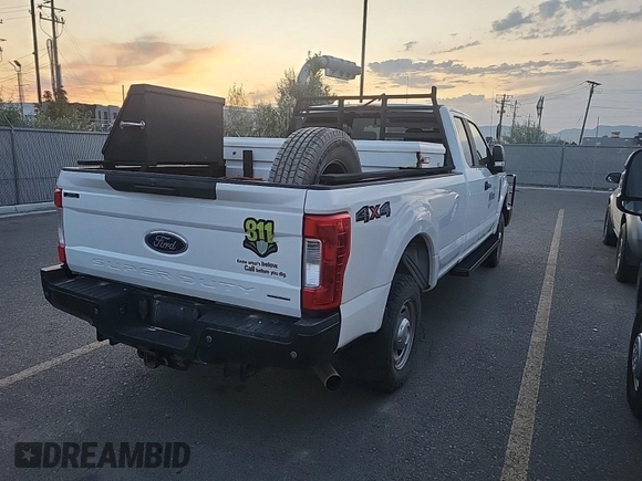 2017 Ford F-350 with VIN 1FT7X3B62HEE09676, listed as a IAAI auction lot 42727709 with 154,269 mi miles and . Bid and sale history available at DreamBid. Image 30.