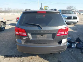 2018 Dodge Journey SE with VIN 3C4PDCAB4JT295807, listed as a IAAI auction lot 41743064 with 105,836 mi miles and . Bid and sale history available at DreamBid. Image 17.