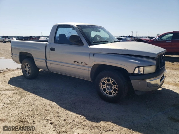 1998 Dodge Ram 1500 with VIN 1B7HC16X2WS512361, listed as a Copart auction lot 48781865 with 130,618 mi miles and Salvage Title. Bid and sale history available at carsss.com. Image 4.