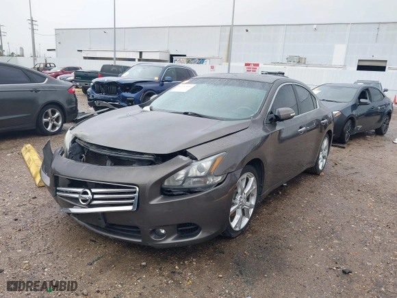 2012 Nissan Maxima 3.5 SV with VIN 1N4AA5AP5CC815460, listed as a IAAI auction lot 41332405 with 173,855 mi miles. Bid and sale history available at carsss.com. Image 17.