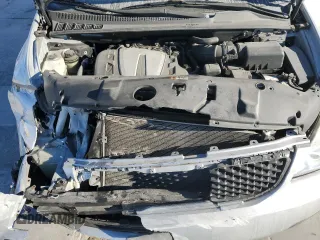 2014 Kia Sedona EX with VIN KNDMH4C70E6540155, listed as a Copart auction lot 83332344 with 74,456 mi miles and Non Repairable. Bid and sale history available at carsss.com. Image 14.