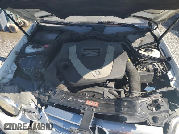 2008 Mercedes-Benz CLK 350 с VIN WDBTJ56H08F250107, выставлен на аукционе Copart как лот 44010495 с пробегом 170 986 миль миль и Списание • Salvage title. История ставок и продаж доступна на DreamBid. Изображение 11.