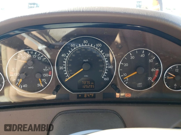 2000 Mercedes-Benz SL-Class with VIN WDBFA68F0YF188299, listed as a Copart auction lot 79522494 with 125,295 mi miles and Salvage Title. Bid and sale history available at carsss.com. Image 9.