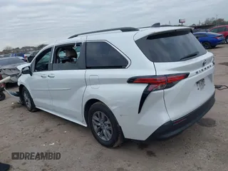 2022 Toyota Sienna XLE with VIN 5TDYRKEC5NS086739, listed as a IAAI auction lot 41277212 with 54,922 mi miles. Bid and sale history available at carsss.com. Image 3.