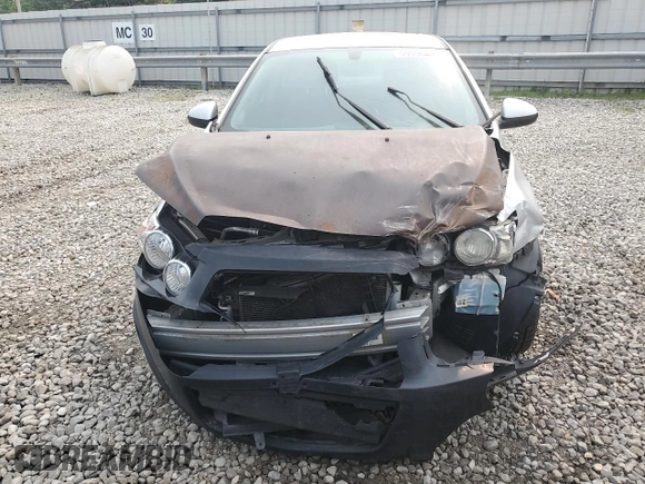 2015 Chevrolet Sonic LS with VIN 1G1JA5SH6F4152196, listed as a Copart auction lot 59096455 with 128,113 mi miles and Salvage title. Bid and sale history available at DreamBid. Image 5.