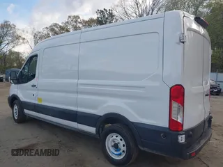 2019 Ford Transit with VIN 1FTYE2CM3KKB32479, listed as a IAAI auction lot 39073951 with Not Provided miles. Bid and sale history available at carsss.com. Image 14.
