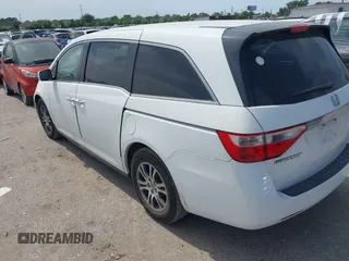 2013 Honda Odyssey EX z VIN 5FNRL5H44DB024764, wystawiony jako IAAI lot #42256598 z przebiegiem 169 708 mil mil oraz . Historia ofert i sprzedaży dostępna na DreamBid. Obrazek 3.