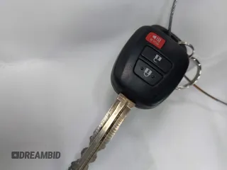 2021 Toyota Tacoma SR z VIN 3TMCZ5AN1MM422937, wystawiony jako IAAI lot #42067866 z przebiegiem 33 232 mil mil oraz . Historia ofert i sprzedaży dostępna na DreamBid. Obrazek 11.