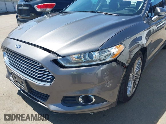2014 Ford Fusion SE Hybrid with VIN 3FA6P0LU9ER142204, listed as a IAAI auction lot 41964308 with 177,499 mi miles. Bid and sale history available at carsss.com. Image 6.