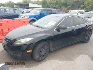 2013 Mazda 6 i Sport with VIN 1YVHZ8BH0D5M06471, listed as a IAAI auction lot 40752951 with 137,876 mi miles. Bid and sale history available at carsss.com. Image 2.