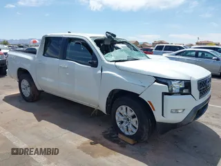2022 Nissan Frontier Pro-4X z VIN 1N6ED1EK7NN646900, wystawiony jako IAAI lot #42098778 z przebiegiem 41 292 mil mil oraz . Historia ofert i sprzedaży dostępna na DreamBid. Obrazek 1.