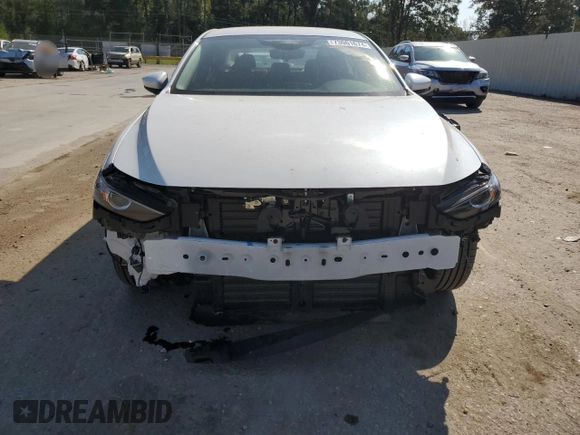 2024 Mazda 3 S with VIN 3MZBPAAM4RM432643, listed as a Copart auction lot 73061674 with 302 mi miles and Salvage Title. Bid and sale history available at DreamBid. Image 5.