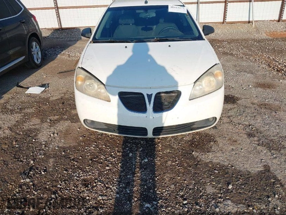 2008 Pontiac G6 GT with VIN 1G2ZH57N884112441, listed as a IAAI auction lot 41937460 with 164,810 mi miles and . Bid and sale history available at DreamBid. Image 12.