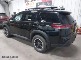 2024 Nissan Pathfinder Rock Creek with VIN 5N1DR3BD4RC257873, listed as a IAAI auction lot 41272092 with 3,324 mi miles. Bid and sale history available at carsss.com. Image 3.