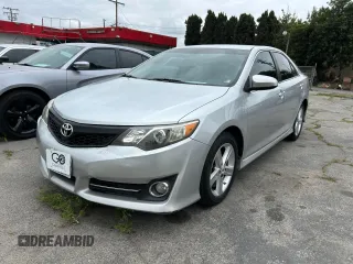 2013 Toyota Camry L with VIN 4T1BF1FK5DU678064, listed as a Copart auction lot 53695395 with 162,180 mi miles and Clean Title. Bid and sale history available at carsss.com. Image 2.