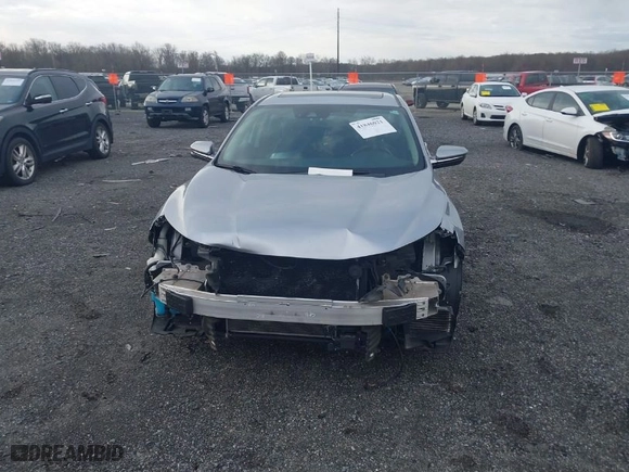 2019 Honda Insight Touring with VIN 19XZE4F93KE003037, listed as a IAAI auction lot 41846021 with 90632 miles. Bid and sale history available at carsss.com. Image 12.