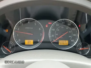 2005 Infiniti FX z VIN JNRAS08W95X201000, wystawiony jako Copart lot #51965805 z przebiegiem 293 681 mil mil oraz Szkody całkowita. Historia ofert i sprzedaży dostępna na DreamBid. Obrazek 9.