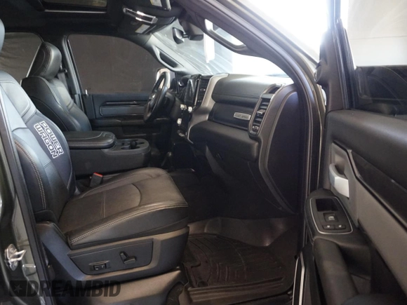 2020 Ram 2500 Power Wagon с VIN 3C6TR5EJ1LG273814, выставлен на аукционе Copart как лот 56421625 с пробегом 47 982 миль миль и Списание • Salvage title. История ставок и продаж доступна на DreamBid. Изображение 5.