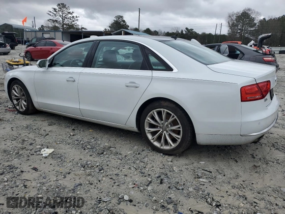 2014 Audi A8 3.0T z VIN WAURGAFD3EN003758, wystawiony jako Copart lot #47636885 z przebiegiem 166 990 mil mil oraz Szkody całkowita. Historia ofert i sprzedaży dostępna na DreamBid. Obrazek 2.