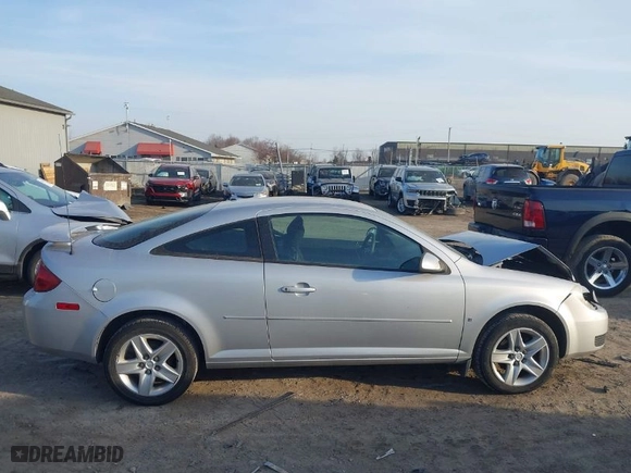2007 Pontiac G5 with VIN 1G2AL15F577132658, listed as a IAAI auction lot 41786138 with NaN miles. Bid and sale history available at carsss.com. Image 13.