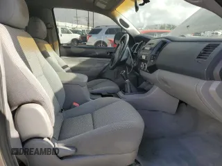 2006 Toyota Tacoma PreRunner with VIN 5TENX62N66Z315925, listed as a Copart auction lot 80565954 with 196,227 mi miles and Salvage title. Bid and sale history available at DreamBid. Image 10.