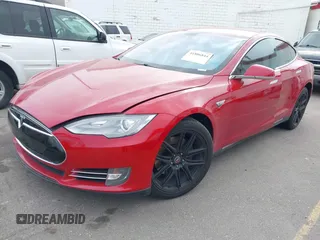 2013 Tesla Model S with VIN 5YJSA1CG0DFP14545, listed as a IAAI auction lot 41806844 with Not Provided miles. Bid and sale history available at carsss.com. Image 19.