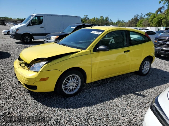 2005 Ford Focus S with VIN 3FAFP31N45R143144, listed as a Copart auction lot 49522455 with 125,885 mi miles and Salvage Title. Bid and sale history available at carsss.com. Image 1.