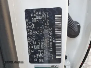 2024 Kia EV6 Wind with VIN KNDC34LA5R5192225, listed as a Copart auction lot 71233614 with 12,577 mi miles and Clean Title. Bid and sale history available at carsss.com. Image 13.