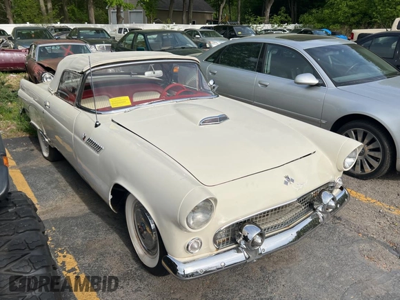 1955 Ford Thunderbird с VIN P5FH196050, выставлен на аукционе Copart как лот 57207065 с пробегом 79 924 миль миль и Чистый • Clean title. История ставок и продаж доступна на DreamBid. Изображение 1.