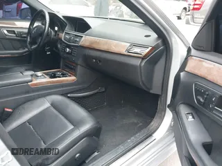2012 Mercedes-Benz E E 350 Luxury with VIN WDDHF5KB8CA589252, listed as a IAAI auction lot 41528203 with 164,870 mi miles and . Bid and sale history available at carsss.com. Image 5.
