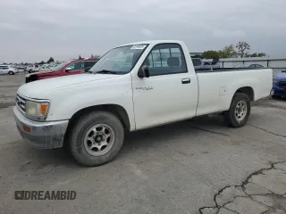 1997 Toyota T100 with VIN JT4JM11D9V0019752, listed as a Copart auction lot 82449524 with 279,981 mi miles and Salvage Title. Bid and sale history available at DreamBid. Image 1.