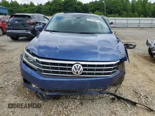 2016 Volkswagen Passat SEL Premium z VIN 1VWCS7A32GC022287, wystawiony jako Copart lot #57116525 z przebiegiem 71 309 mil mil oraz Szkoda całkowita • Salvage title. Historia ofert i sprzedaży dostępna na DreamBid. Obrazek 5.