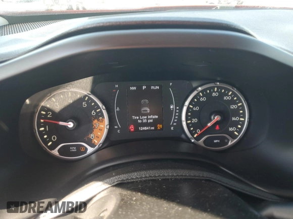 2017 Jeep Renegade Latitude с VIN ZACCJABB0HPG66490, выставлен на аукционе Copart как лот 54553265 с пробегом 124 641 миль миль и Чистый • Clean title. История ставок и продаж доступна на DreamBid. Изображение 9.
