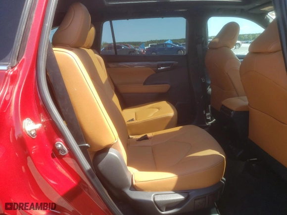 2023 Toyota Highlander L with VIN 5TDKDRAH5PS036201, listed as a Copart auction lot 47067605 with 21,317 mi miles and Salvage Title. Bid and sale history available at carsss.com. Image 11.