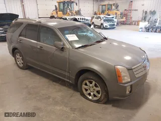 2006 Cadillac SRX with VIN 1GYEE637460206864, listed as a IAAI auction lot 42114224 with 179,677 mi miles. Bid and sale history available at carsss.com. Image 1.