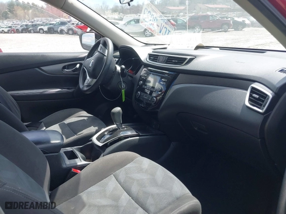 2016 Nissan Rogue SV with VIN KNMAT2MV8GP602286, listed as a IAAI auction lot 41867711 with 130,990 mi miles. Bid and sale history available at carsss.com. Image 5.