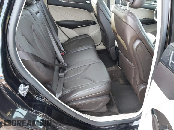 2019 Lincoln MKC Reserve with VIN 5LMTJ3DH1KUL01408, listed as a IAAI auction lot 41396256 with 75,769 mi miles. Bid and sale history available at carsss.com. Image 8.