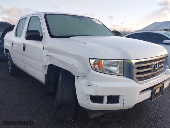 2013 Honda Ridgeline RT with VIN 5FPYK1F22DB006697, listed as a IAAI auction lot 41421707 with 233,724 mi miles. Bid and sale history available at carsss.com. Image 1.