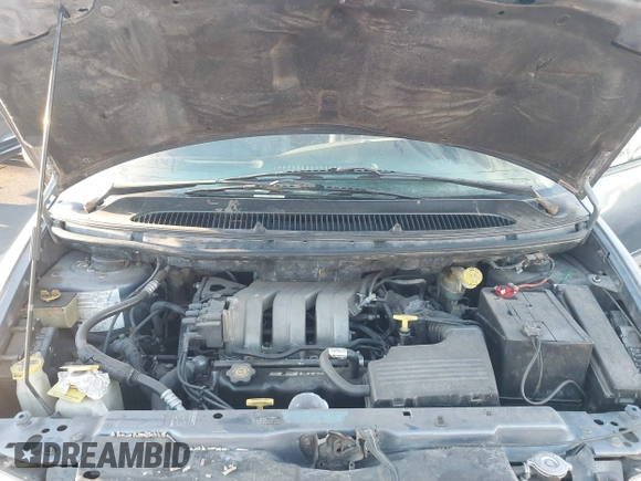 1996 Dodge Grand Caravan with VIN 1B4GP54R9TB328555, listed as a IAAI auction lot 40770123 with 184,323 mi miles and . Bid and sale history available at DreamBid. Image 10.