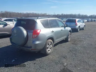2007 Toyota RAV4 with VIN JTMZD33V275059326, listed as a IAAI auction lot 41609691 with 247,482 mi miles. Bid and sale history available at carsss.com. Image 4.