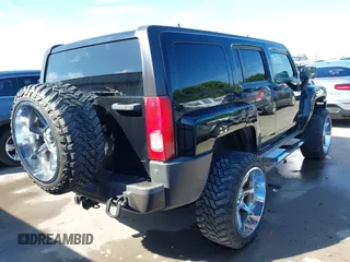 2006 Hummer H3 with VIN 5GTDN136468137230, listed as a IAAI auction lot 41886167 with 135,120 mi miles. Bid and sale history available at carsss.com. Image 4.