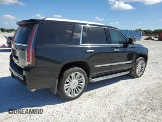 2016 Cadillac Escalade Luxury Collection z VIN 1GYS4BKJ6GR249014, wystawiony jako Copart lot #49826755 z przebiegiem 116 444 mil mil oraz Czysty tytuł • Clean title. Historia ofert i sprzedaży dostępna na DreamBid. Obrazek 3.