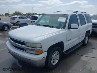 2001 Chevrolet Tahoe LT with VIN 1GNEC13T91R135247, listed as a IAAI auction lot 41930276 with 266,050 mi miles. Bid and sale history available at carsss.com. Image 2.