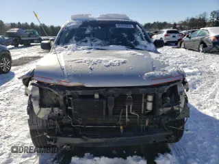 2008 Nissan Frontier SE with VIN 1N6AD06UX8C413666, listed as a Copart auction lot 86833004 with 182,284 mi miles and Salvage title. Bid and sale history available at DreamBid. Image 5.