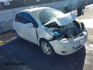 2010 Toyota Yaris with VIN JTDKT4K39A5285414, listed as a IAAI auction lot 41127770 with 86,189 mi miles. Bid and sale history available at carsss.com. Image 1.